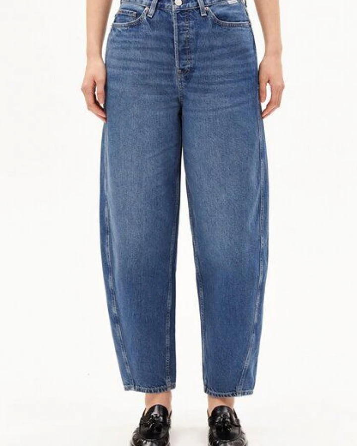 ARMEDANGELS BAARLY BARREL Damen Barrel Jeans recycelte Baumwolle