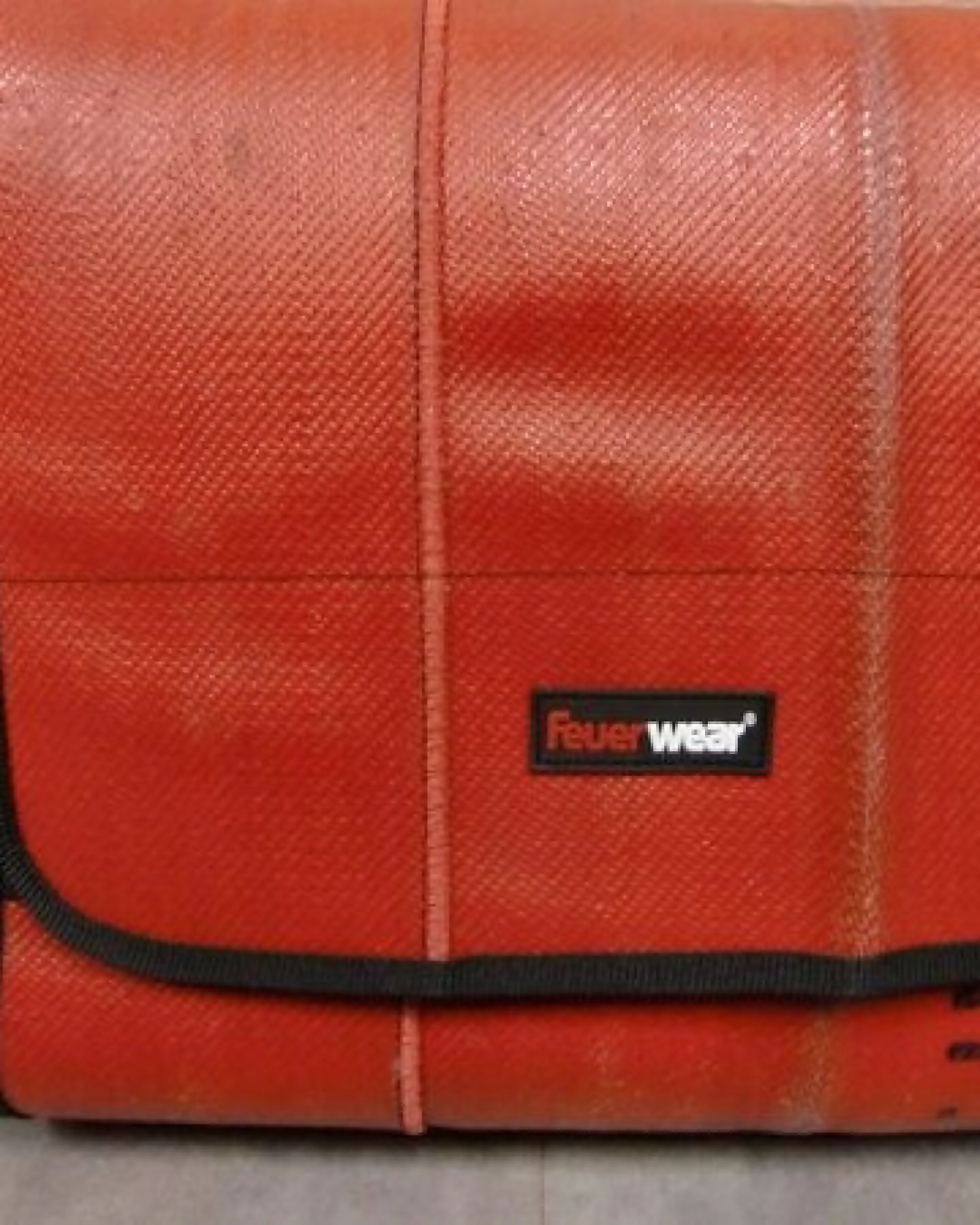 Feuerwear Walter Umhängetasche – Ansicht 3
