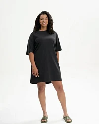Produktseite: MELA Oversized T-Shirt Kleid Style BAASU