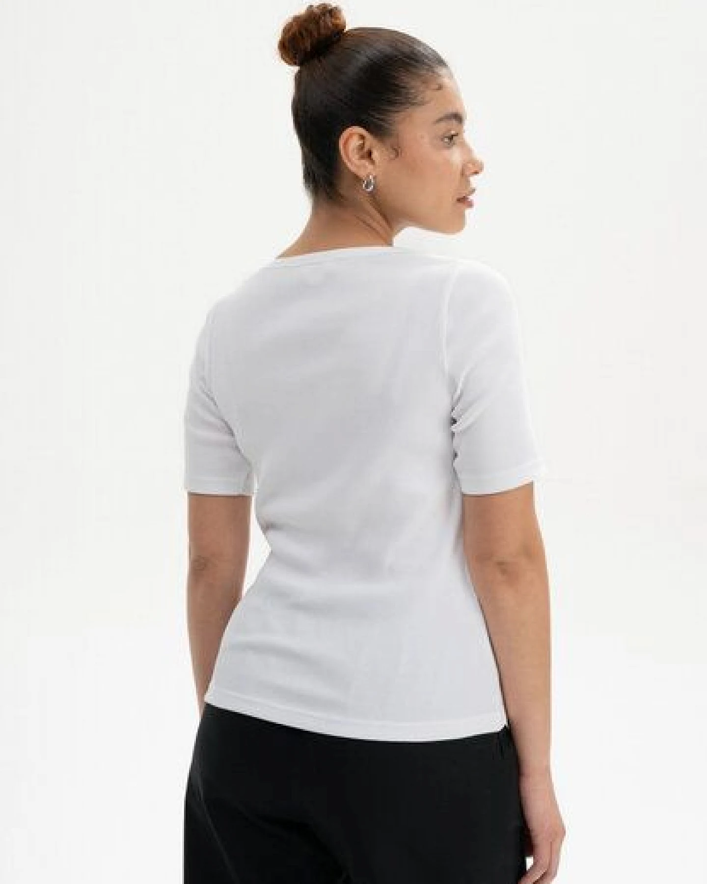 MELA Ripp T-Shirt Style JASLEEN aus 100% Bio-Baumwolle – Ansicht 2
