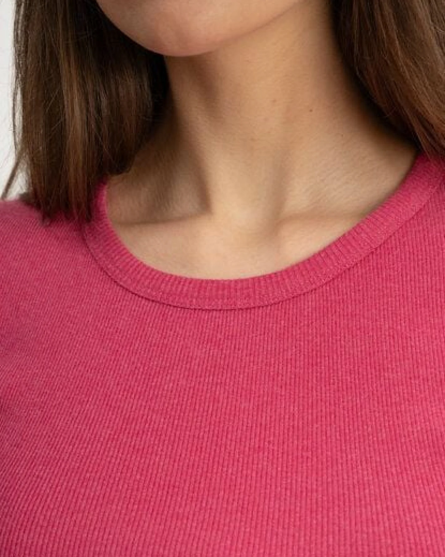 MELA Ripp T-Shirt Style JASLEEN aus 100% Bio-Baumwolle – Ansicht 4