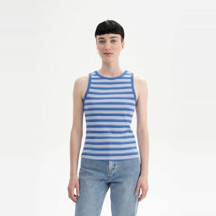 Blau
