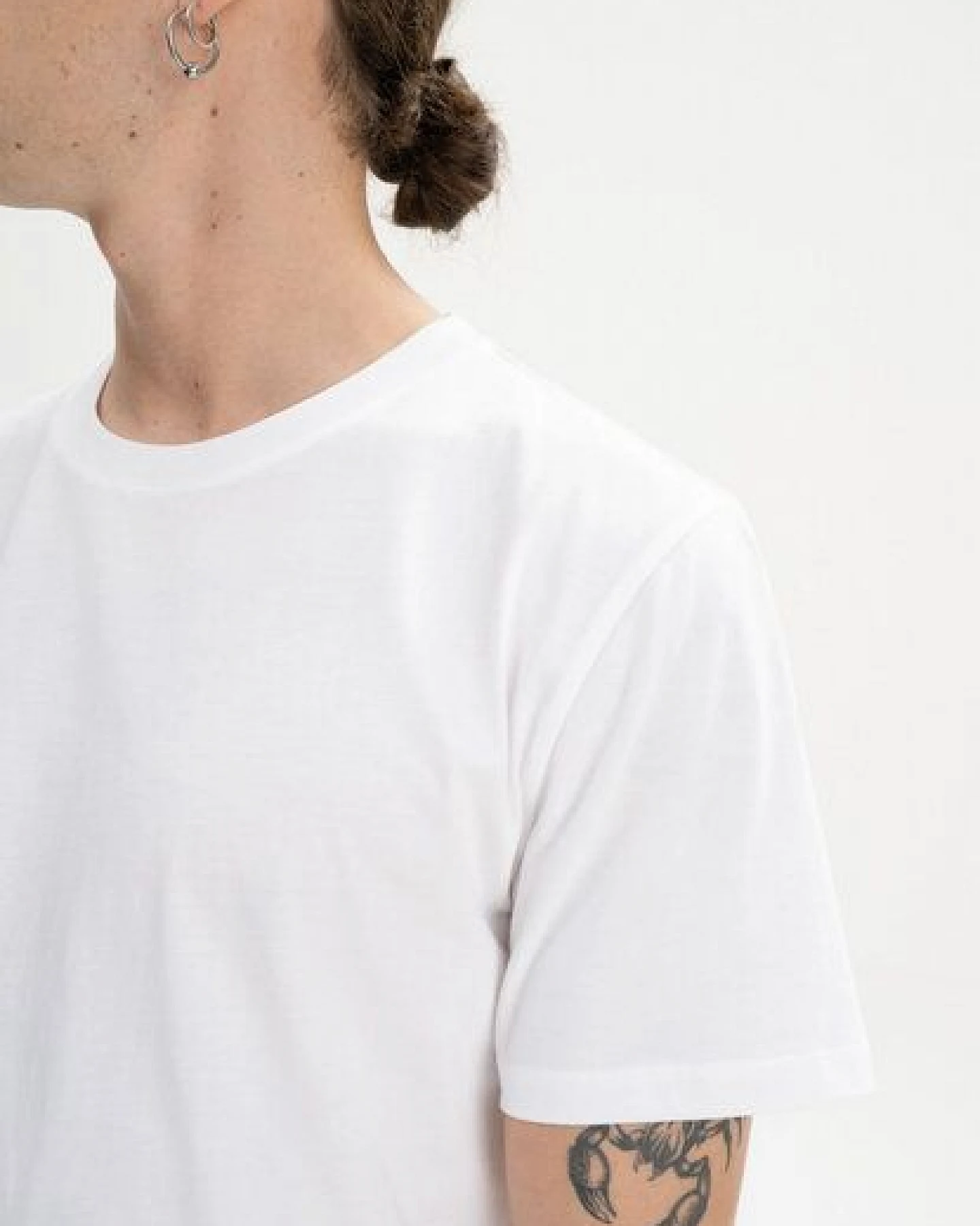 MELA T-Shirt Style SADHIL aus 100% Bio-Baumwolle – Ansicht 4