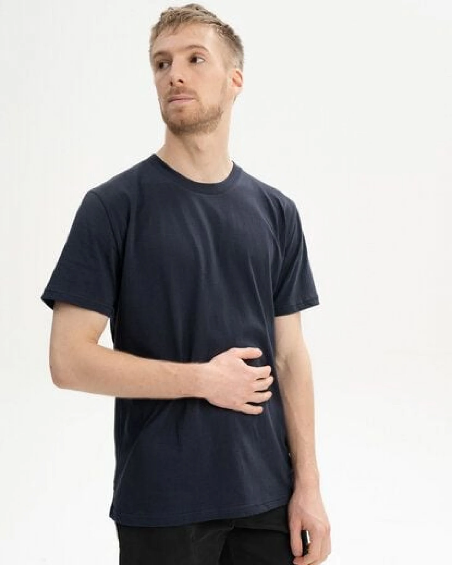MELA T-Shirt Style SADHIL aus 100% Bio-Baumwolle – Ansicht 4