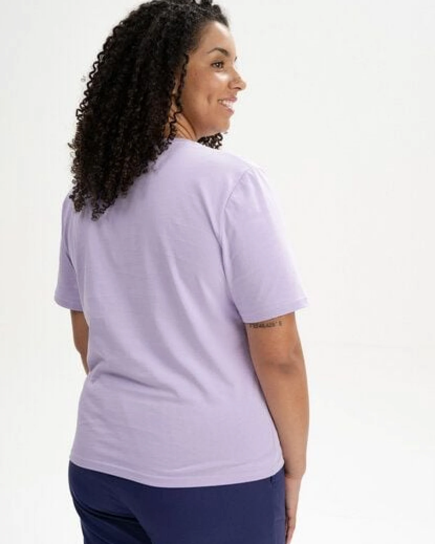 MELA T-Shirt Style TANIKA aus 100% Bio-Baumwolle – Ansicht 2