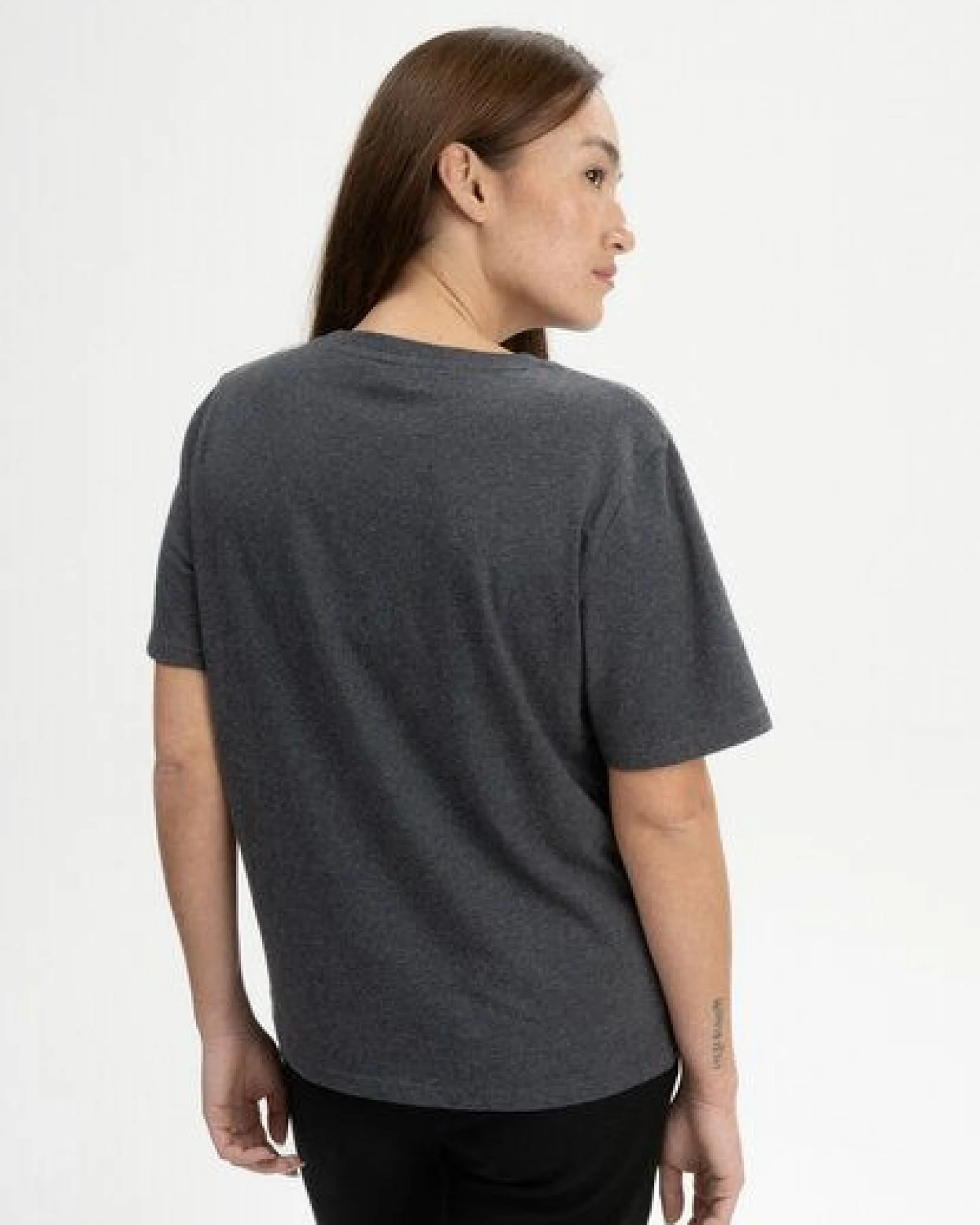 MELA T-Shirt Style TANIKA aus 100% Bio-Baumwolle – Ansicht 2