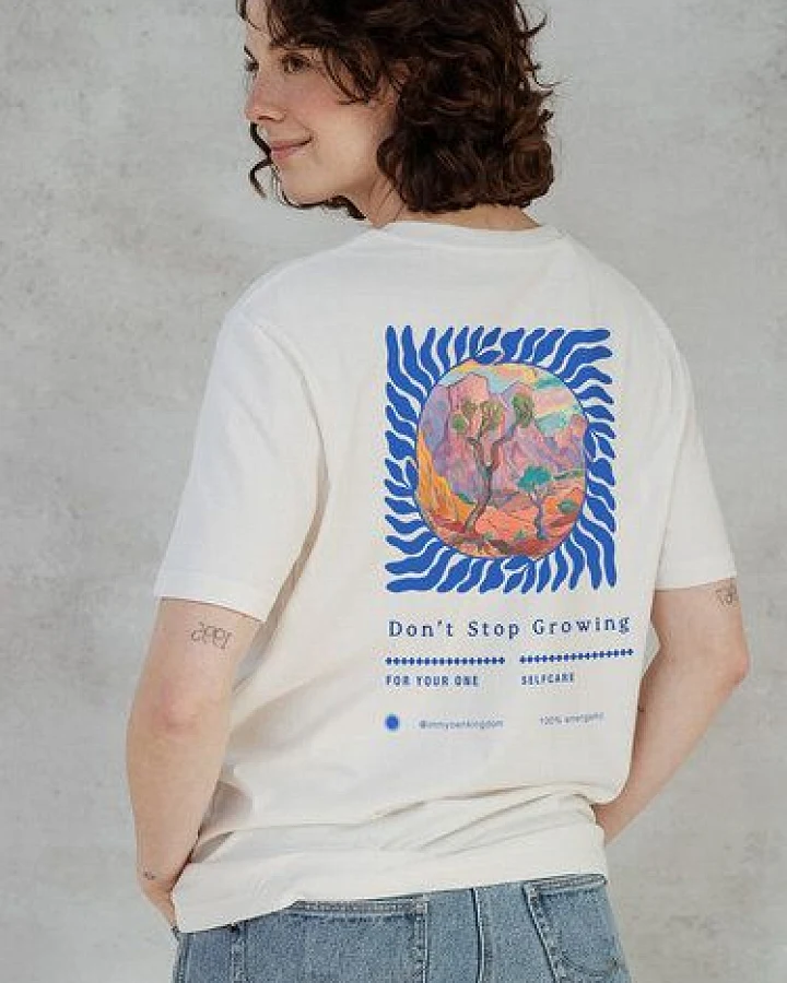 Kultgut NEW Upcycling Generation- Artdesign - Bioshirt / Don´t Stop Growing
