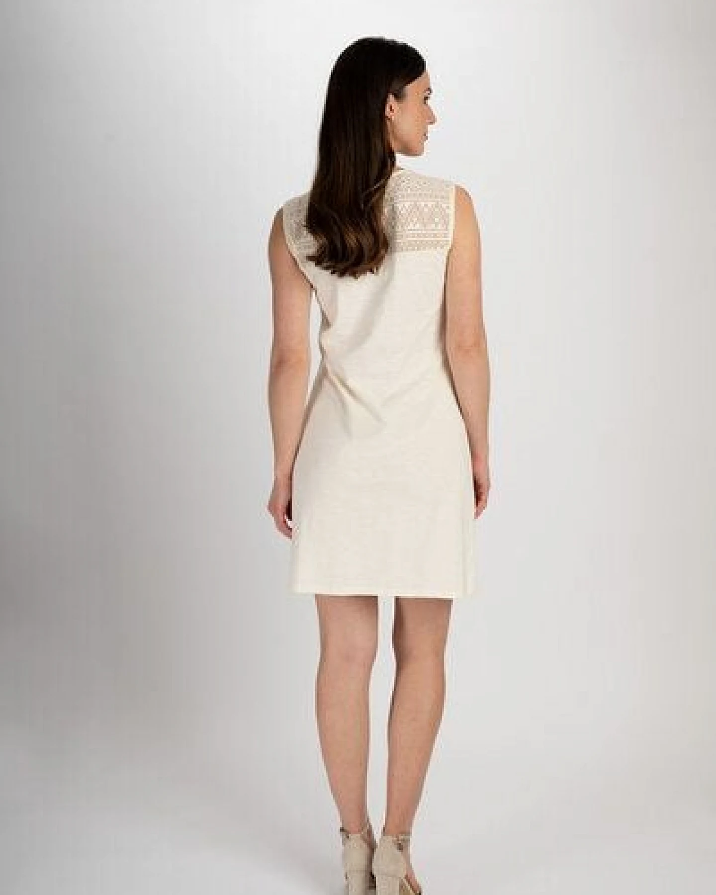 TRANQUILLO Kurzes Kleid mit Spitzendetails (S25X46) – Ansicht 2