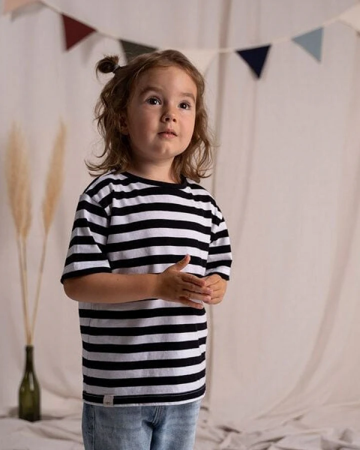 Vresh Clothing Mini Streivenhörnchen - Gestreiftes T-Shirt aus Biobaumwolle