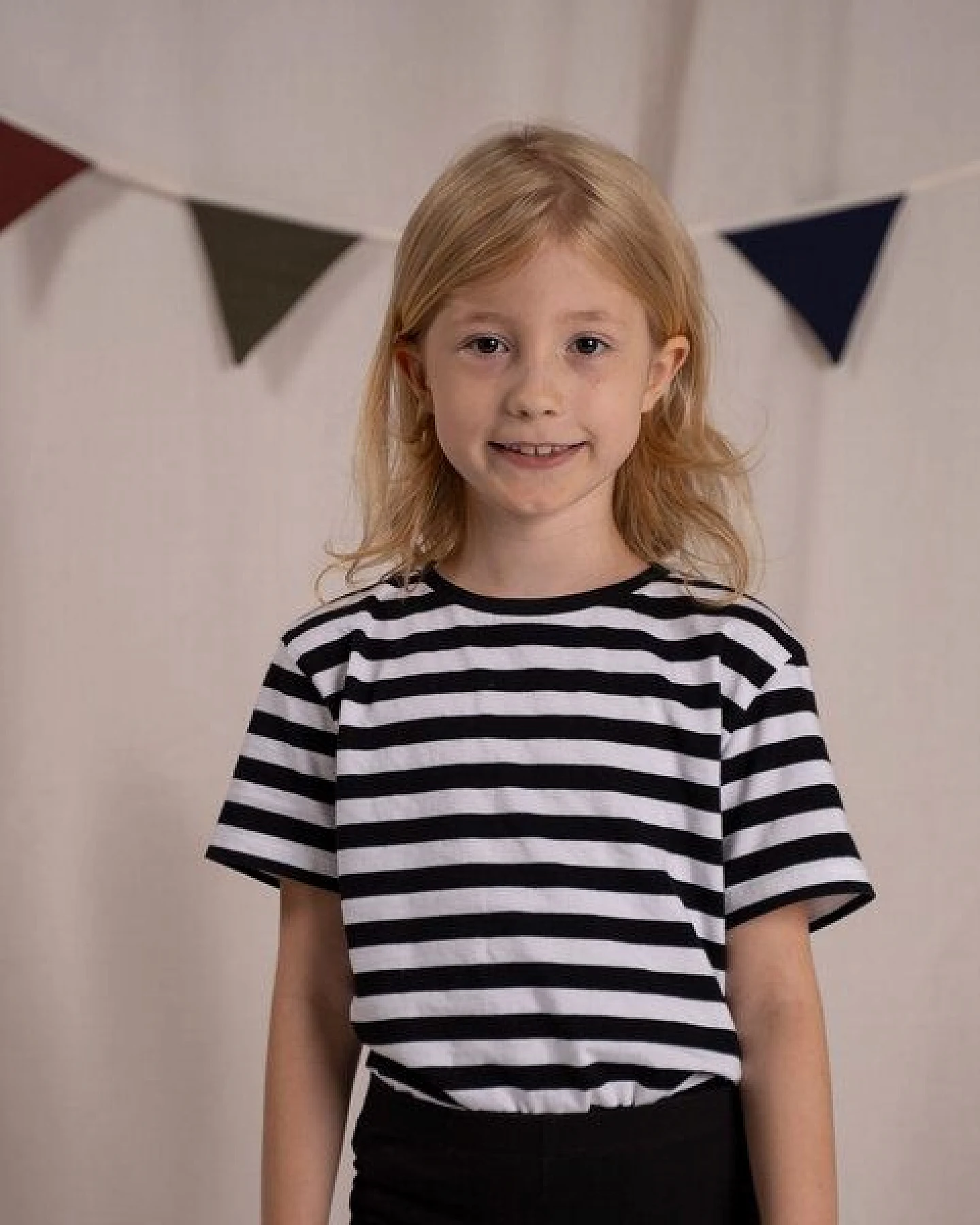 Vresh Clothing Mini Streivenhörnchen - Gestreiftes T-Shirt aus Biobaumwolle – Ansicht 3