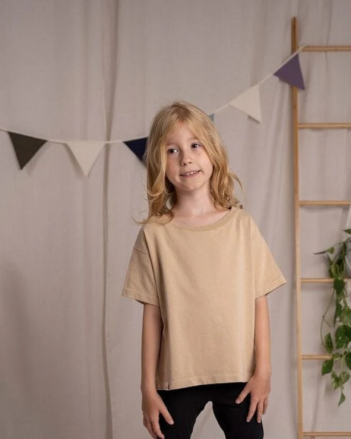Vresh Clothing Mini Vlamingo - Oversized Kinder T-Shirt aus dicker Biobaumwolle