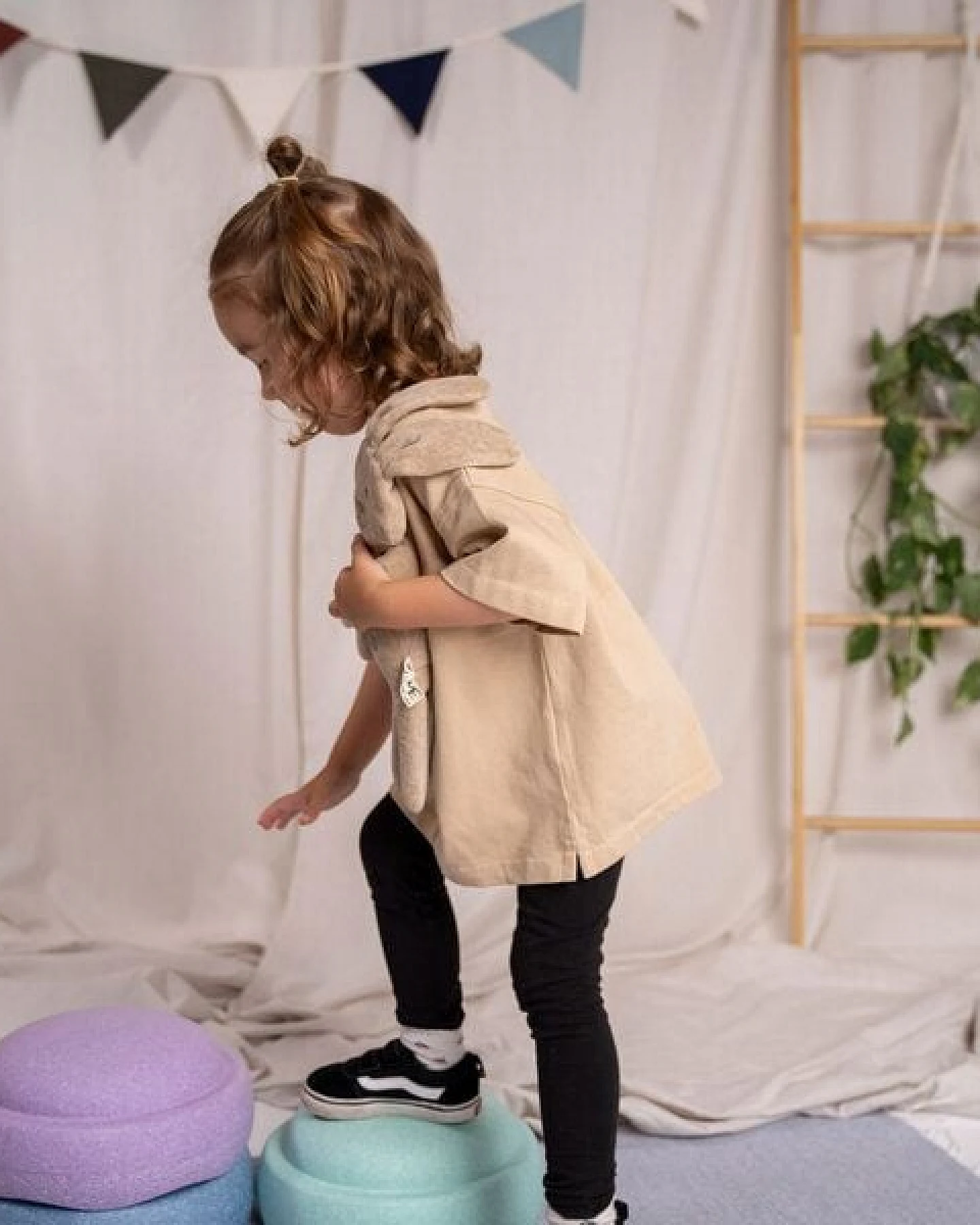 Vresh Clothing Mini Vlamingo - Oversized Kinder T-Shirt aus dicker Biobaumwolle – Ansicht 4