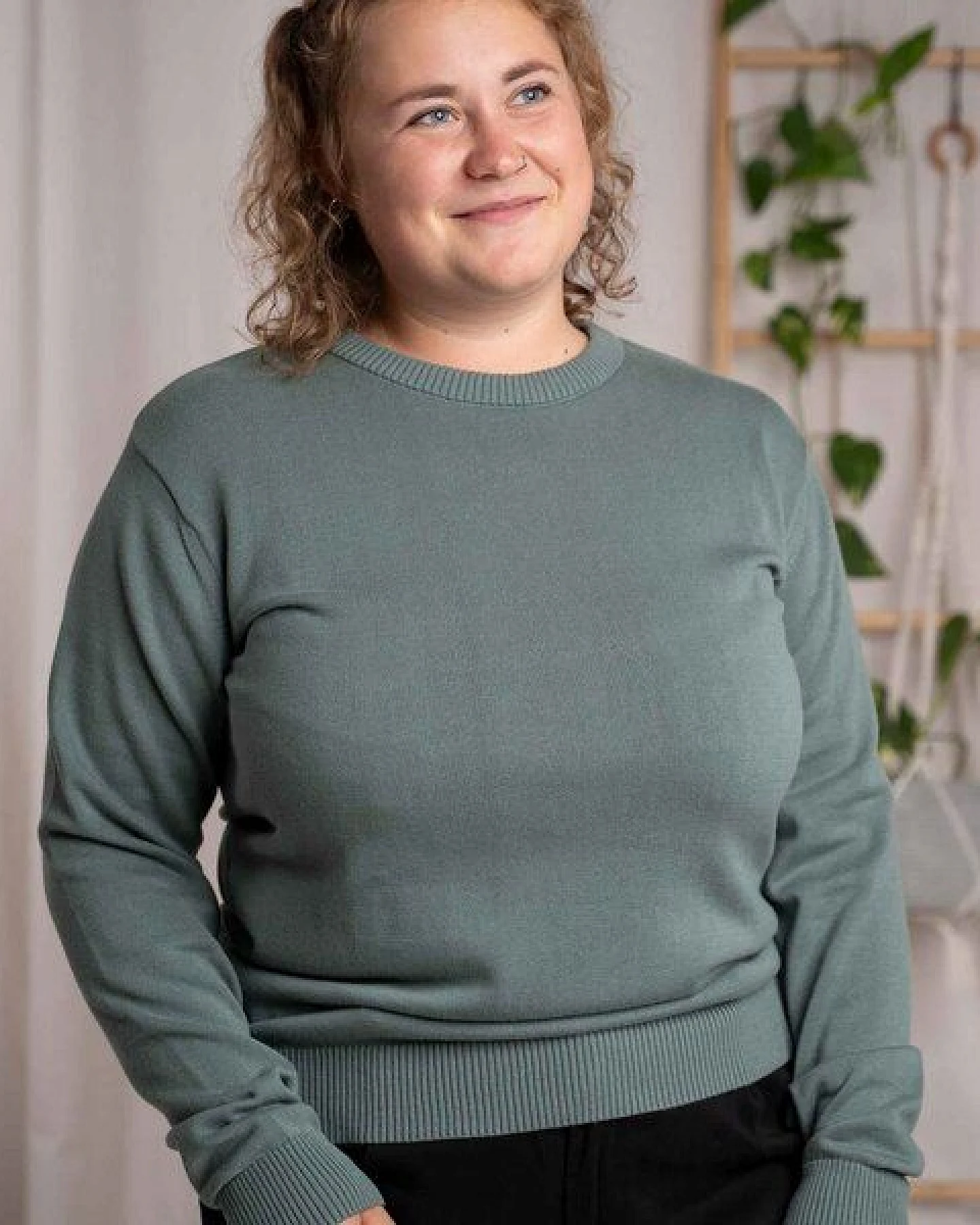 Vresh Clothing Vrenja, Klassischer Strickpullover aus Biobaumwolle – Ansicht 2