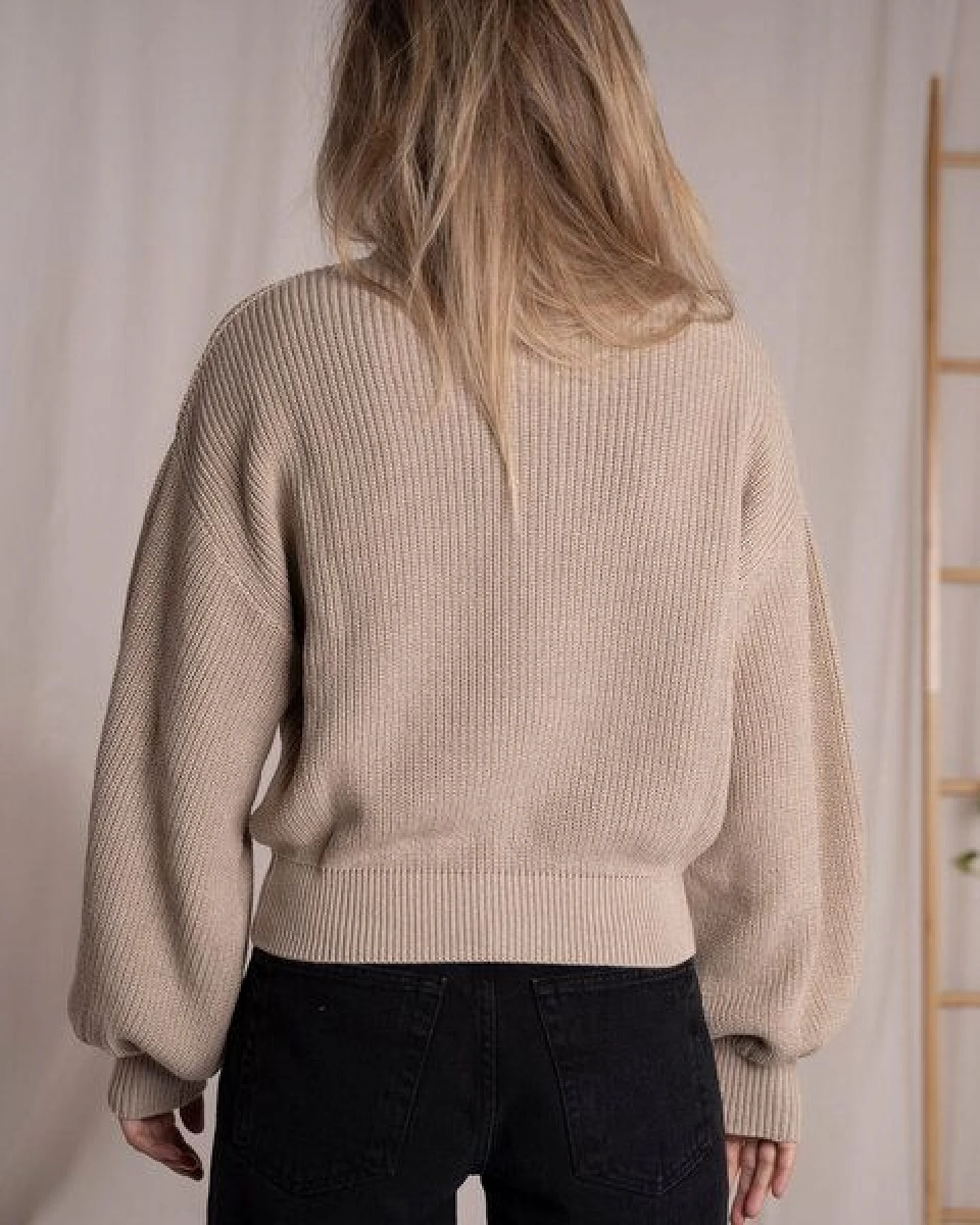 Vresh Clothing Alva V1, Strickpullover mit Stehkragen aus Biobaumwolle – Ansicht 2