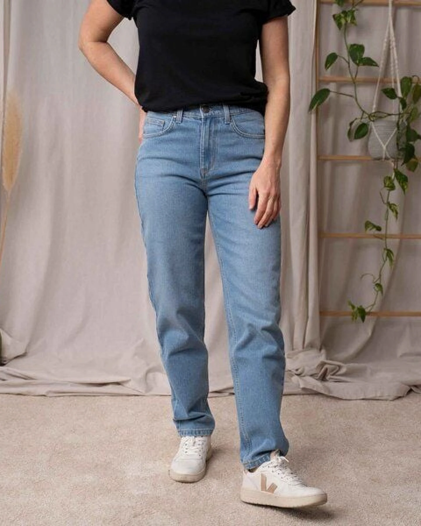 Vresh Clothing Stevie - Boyfriend Jeans aus Biobaumwolle – Ansicht 2
