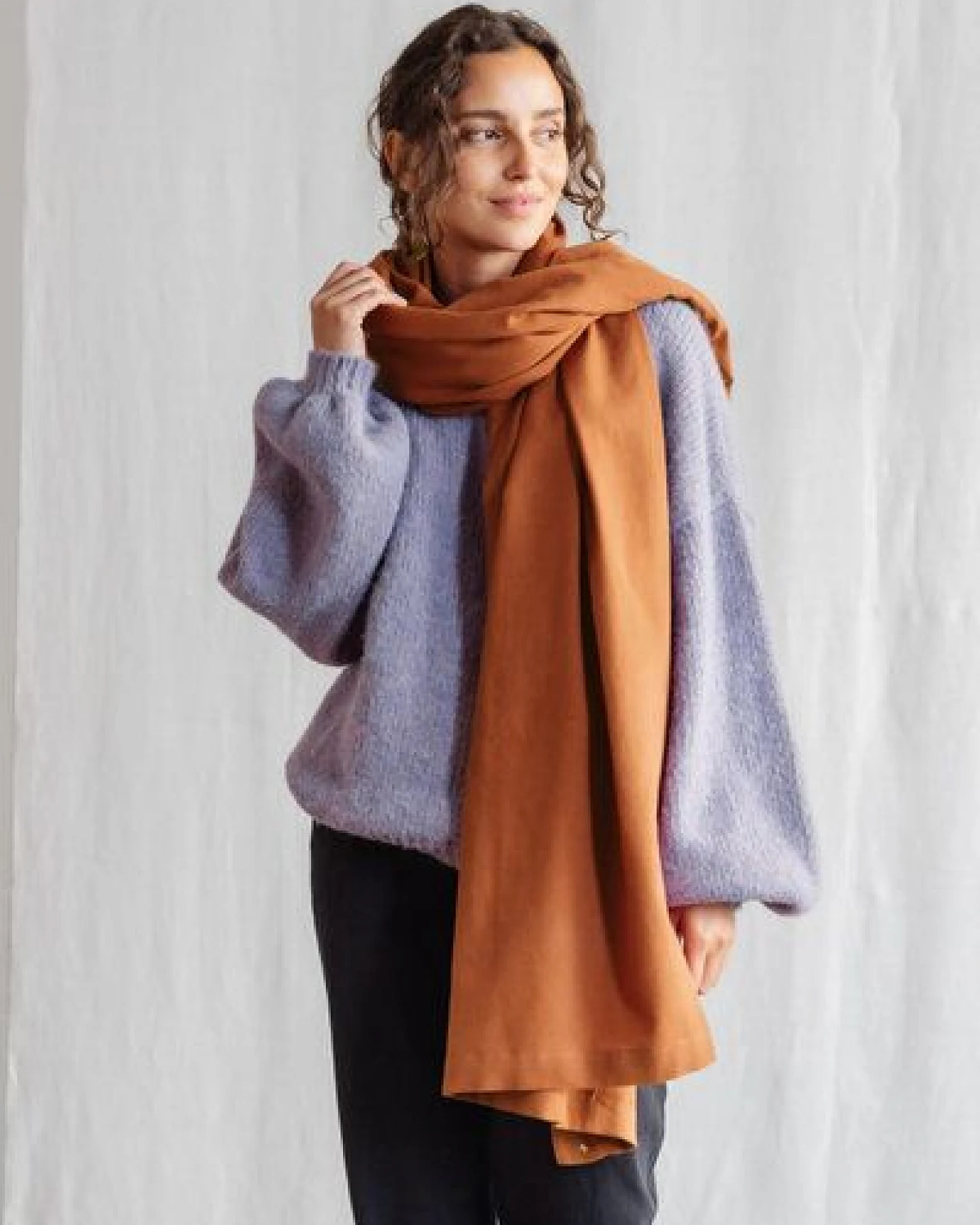 Jyoti - Fair Works Baumwoll Schal Sanavi – Ansicht 2