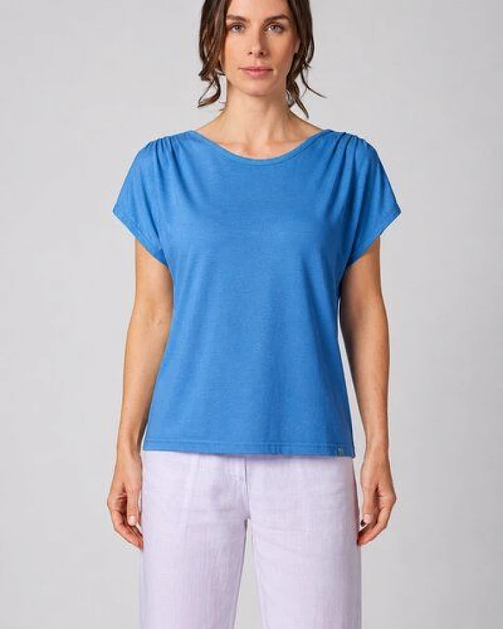 Blau