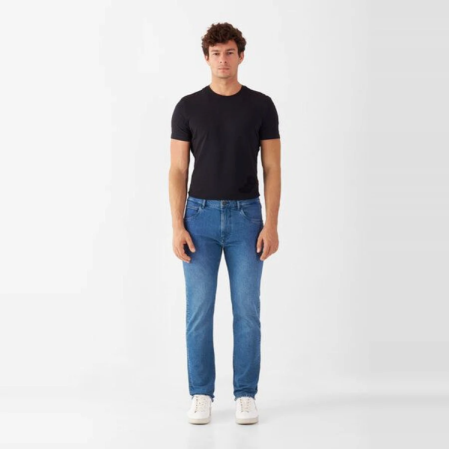 Medium Blue